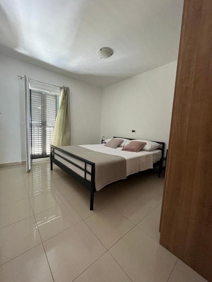 Apartments Pisacic بيبينيا المظهر الخارجي الصورة